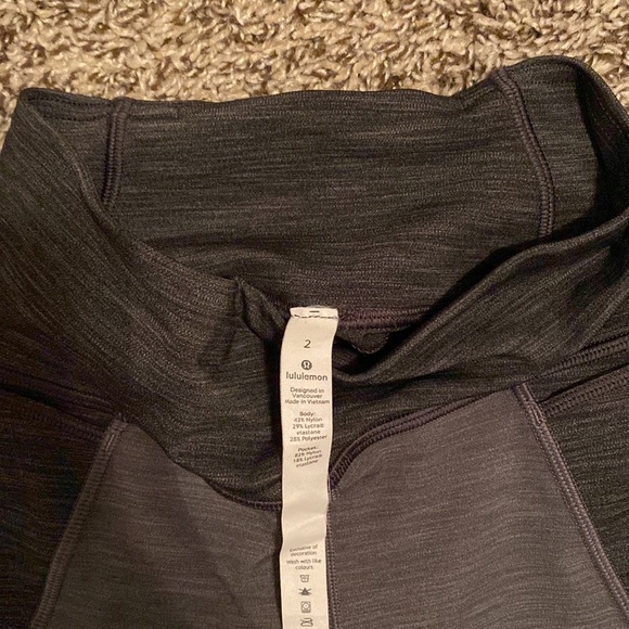 BRAND NEW Lululemon multicolored Leggings - Picture 2 of 4